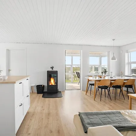 3 Bedroom In